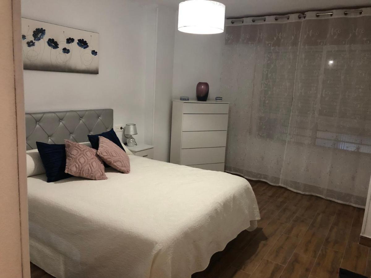 Carla24, Avenida Principal Apartment Aguilas Ngoại thất bức ảnh